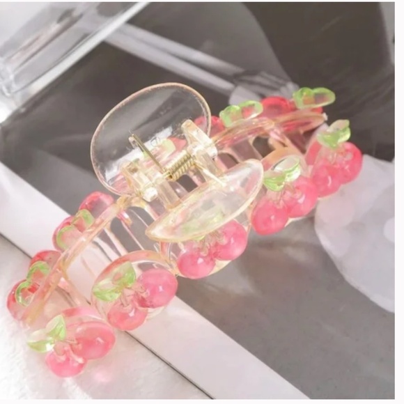 ❤️ FREE Cherry Fruit Hair Chic Glam Girly Modern Trendy Minimalist Hip Claw Clip - Picture 5 of 5